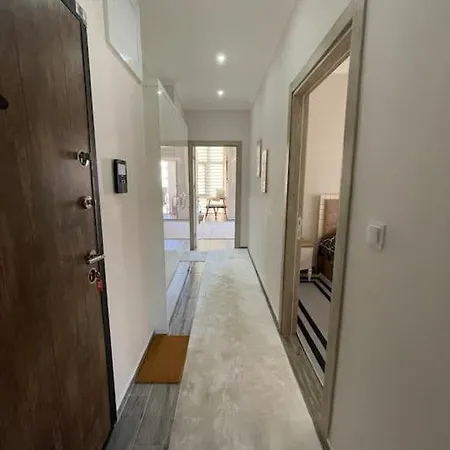 New Apt In The Cntr Of Alanya, 30 Mt From The Sea Lejlighed *