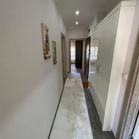 New Apt In The Cntr Of Alanya, 30 Mt From The Sea Lejlighed